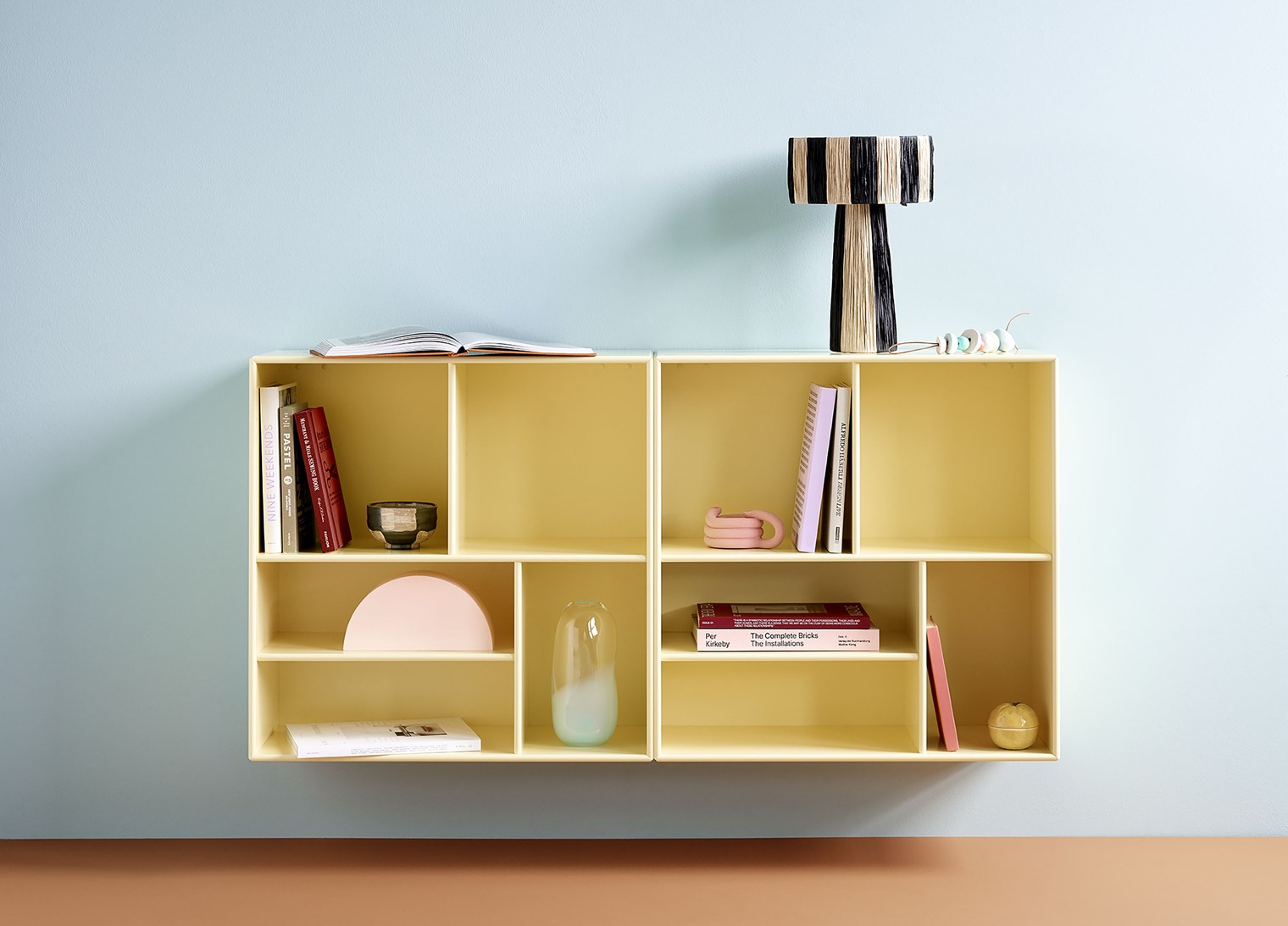 ASY 1 - 1619 Shelf van Montana Furniture