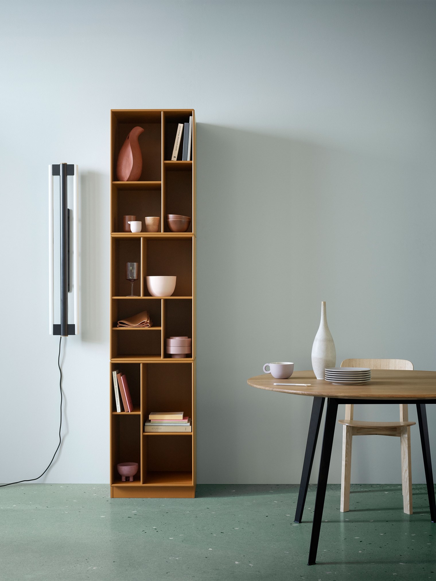 LOOM boekenkast van Montana Furniture